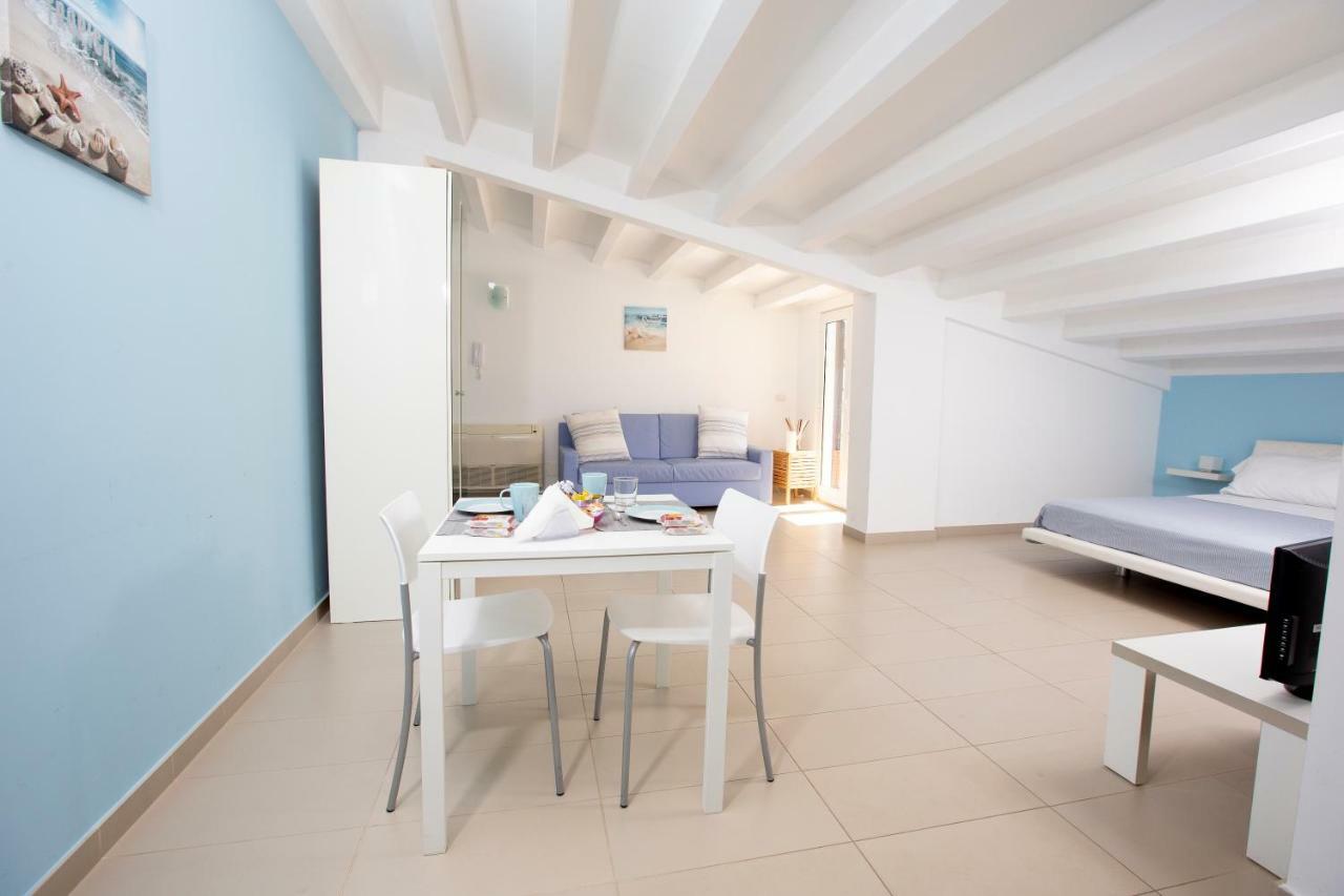 Capo dʼOrlando Seleniteヴィラ エクステリア 写真